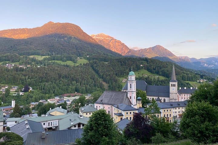 Private Photo Walking Tour in Berchtesgaden — Capture Bavarian Alps Views photo 2