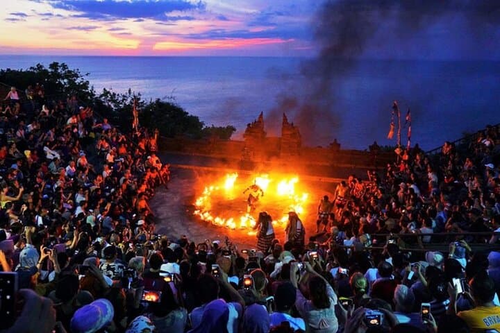 Uluwatu Temple & Kecak Dance: Cliffside Culture, Beaches & Sunset photo 5