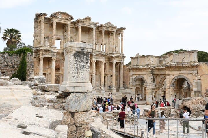 Kusadasi to Ephesus: Pigeon Island, Temple of Artemis & Local Lunch