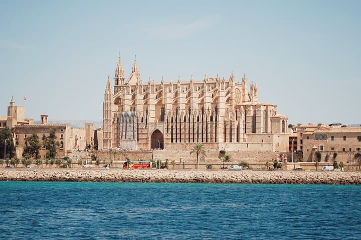 Palma Bay Sightseeing Cruise: Cathedral & Almudaina from the Water photo 5
