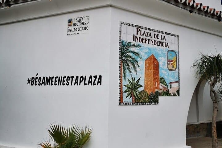 Self-Guided Picasso Clues Treasure Hunt in Torremolinos photo 4