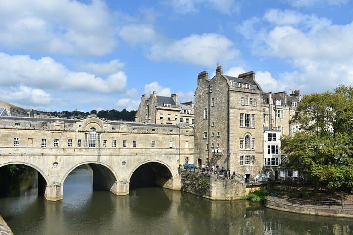 Bath Private Walking Tour — Roman Baths, Georgian Architecture & Local Stories