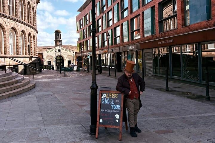 Leeds After-Dark Ghost Tour: Explore the City's Haunted History photo 3