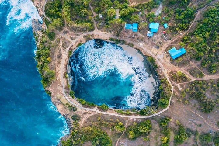 Nusa Penida Day Trip: Kelingking, Broken Beach & Crystal Bay by Fast Boat photo 6