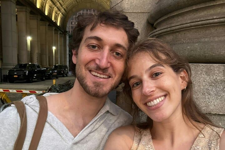 Brooklyn Bridge Love Story Quest — Self-Guided Romantic Walk in NYC photo 2