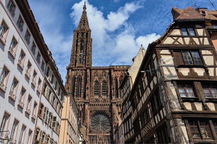 Run Strasbourg: 10K Private Historic Running Tour Through the Cathedral Quarter photo 3