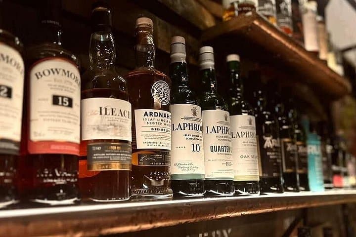 Glasgow West End Whisky Walking Tour: Taste Single Malts in Kelvingrove & Finnieston photo 2