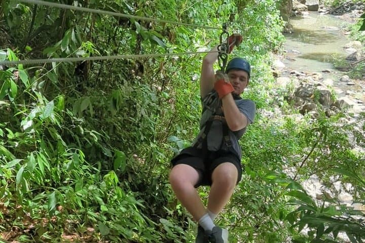 St Lucia Zipline Adventure: Chauffeured Transfers to Rainforest Canopy Tours photo 2