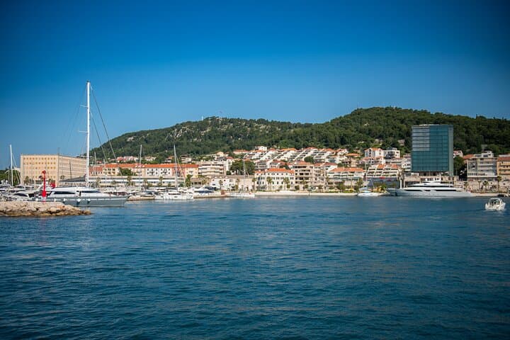 Split Riviera Sunset Cruise: Diocletian's Palace & Marjan Views photo 3
