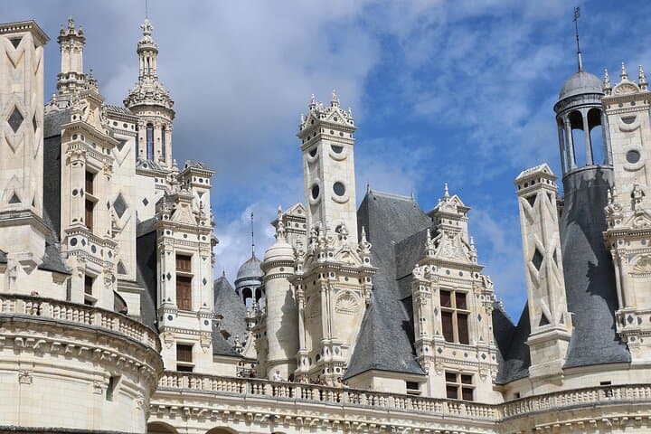 Loire Valley Day Trip from Paris — Chambord, Chenonceau & Blois photo 3