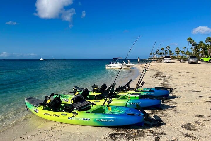 Sunset Kayak Fishing in Aruba: Solo Kayak Angling & Evening Marine Tour