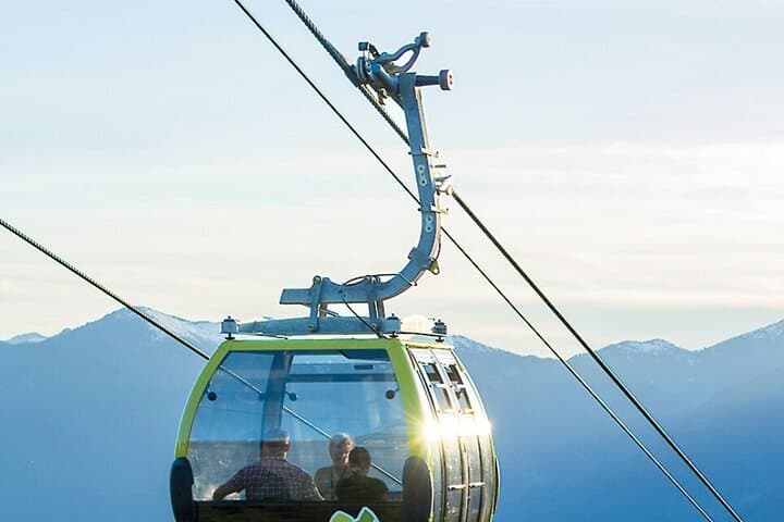 Sea-to-Sky Private Day Trip: Vancouver to Whistler via Porteau Cove & Shannon Falls