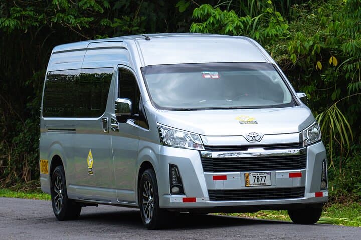Private Transfer La Fortuna to Monteverde (11–15 pax) — Minivan Service with Bilingual Driver photo 2