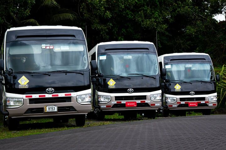 Private Transfer La Fortuna to Monteverde (11–15 pax) — Minivan Service with Bilingual Driver photo 6