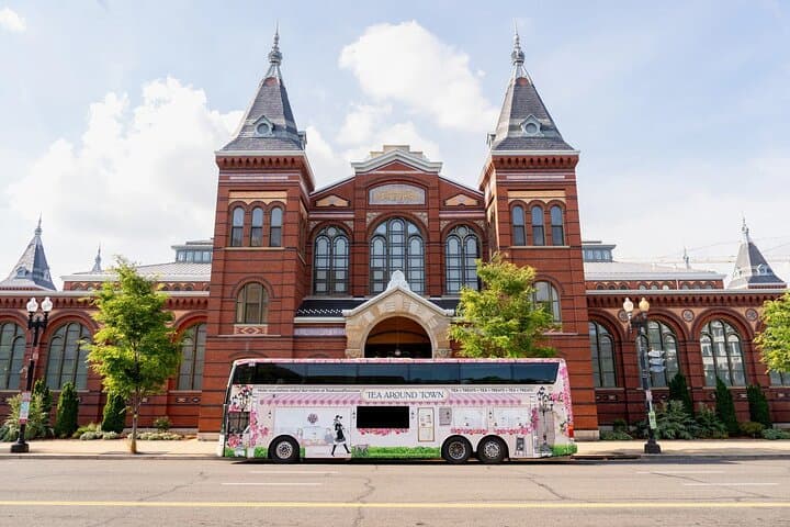 Tea Around Town: High-Tea Tasting Bus Tour of Washington, D.C. photo 4