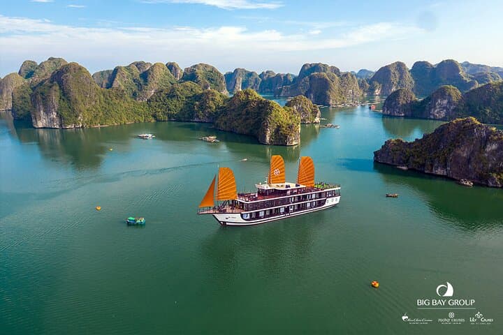 Peony Cruises 2-Day Luxury Halong & Lan Ha Bay Cruise photo 3