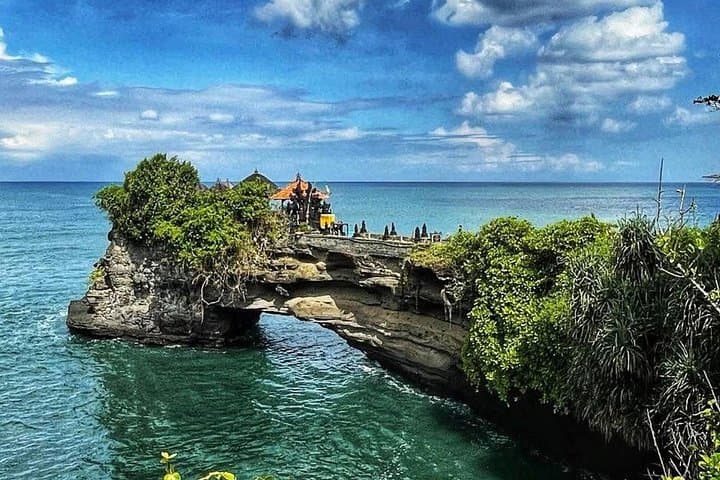 Tanah Lot, Jatiluwih Rice Terrace & Banyumala Waterfall Day Tour from Ubud photo 1