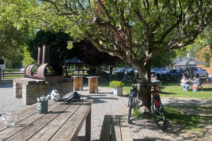Queenstown Trails E‑Bike Rental with Shuttle — Kinross to Arthurs Point photo 2