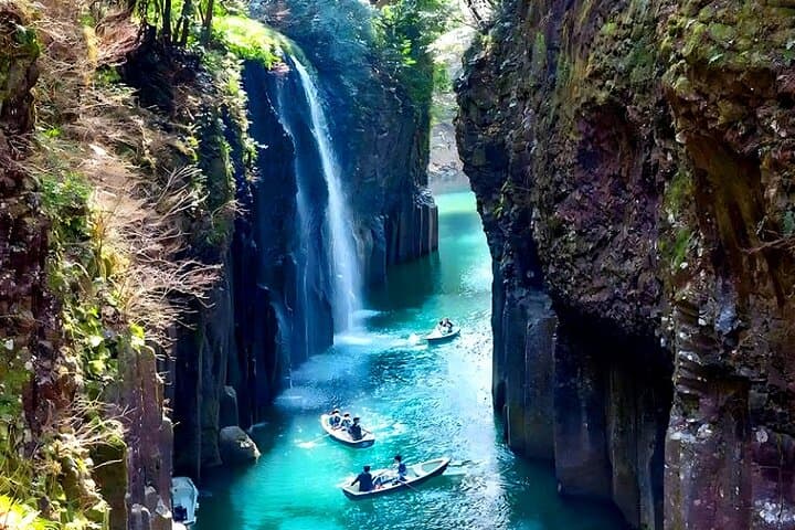 Takachiho Gorge Train Day Trip: Boats, Waterfalls & Mythic Caves photo 6