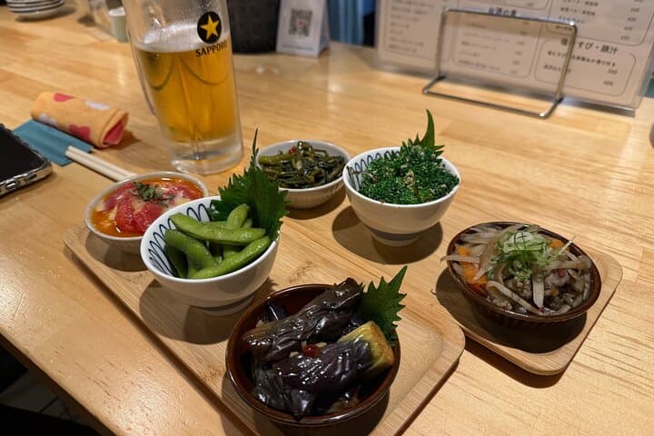 Osaka Namba Nightlife Tour: Izakaya, Sake Tasting & Karaoke in Namba photo 4