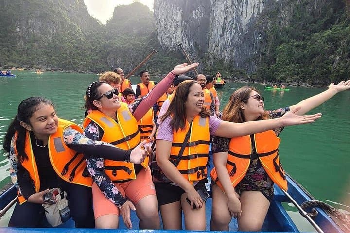 Aqua Elegance Halong Bay Cruise: 2-Day, 1-Night Escape from Hanoi photo 6