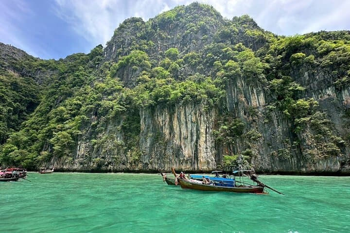 Early-Start Phi Phi Islands & Maya Bay Snorkel Tour from Phuket photo 6