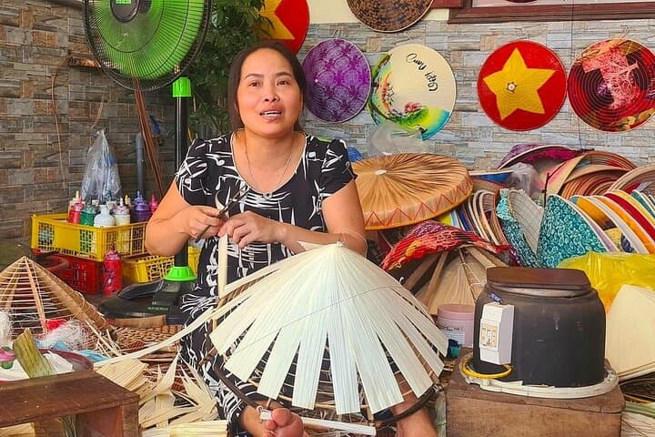 Half-Day from Hanoi: Incense Village & Conical Hat Making in Chuong and Quang Phu Cau photo 5