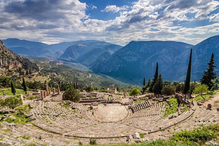 Delphi and Thermopylae Full-Day Tour: Battlefields, Oracle & Mountain Views photo 4