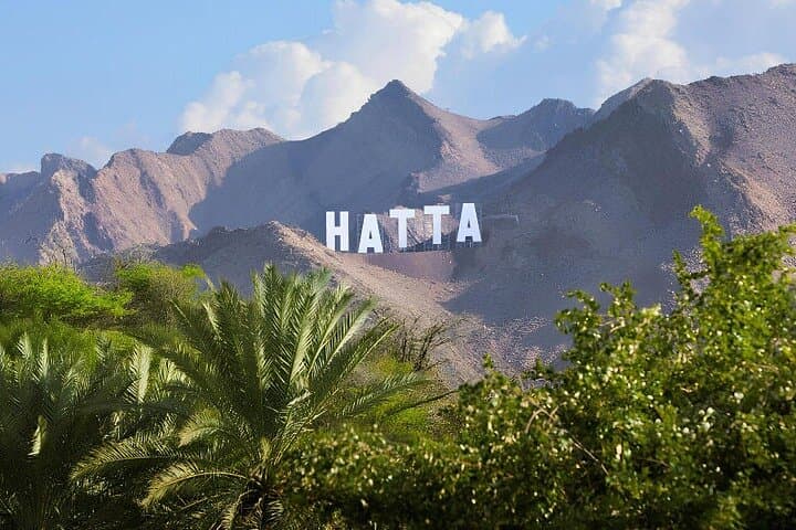 Hatta Private Day Trip: Hajar Mountains, Heritage Village & Water Dam Activities