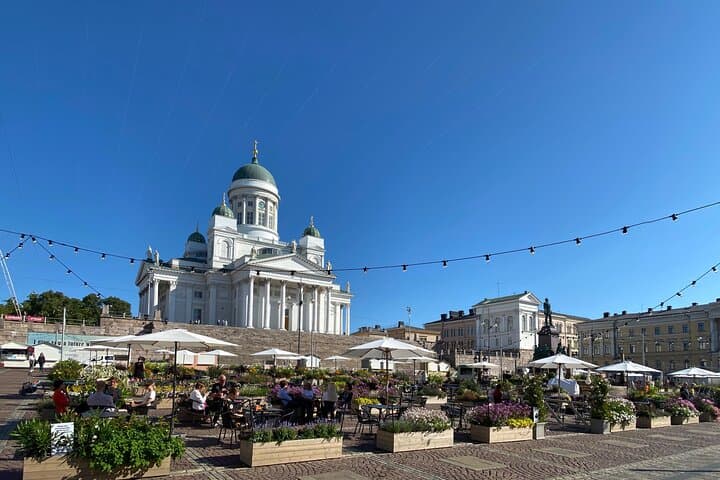Helsinki and Suomenlinna Highlights: Guided City Tour with Ferry Ride photo 2