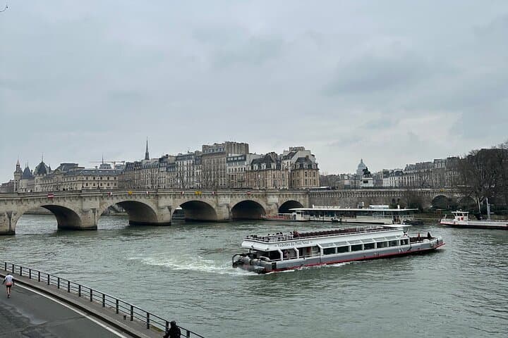 Paris Newbie's Adventure: Unlock the City of Lights from Notre-Dame to the Tuileries photo 5
