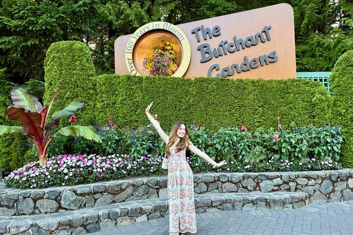 butchart-gardens-and-victoria-city-private-tour-victoria-bc