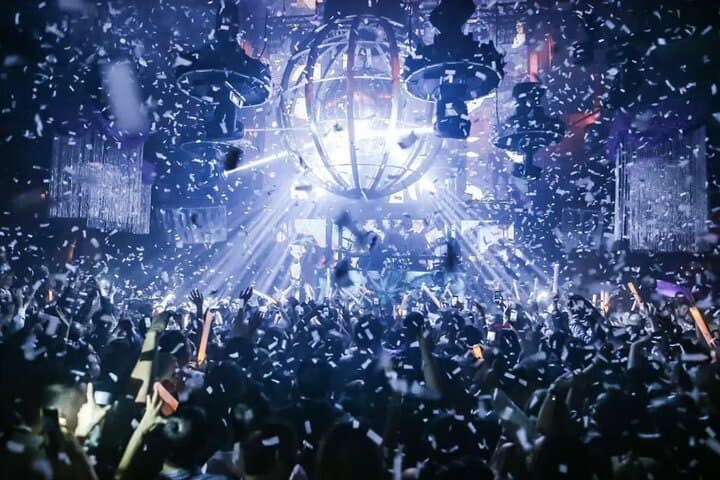 Las Vegas Party Passport: Access 3 Nightclubs & Pool Parties photo 3