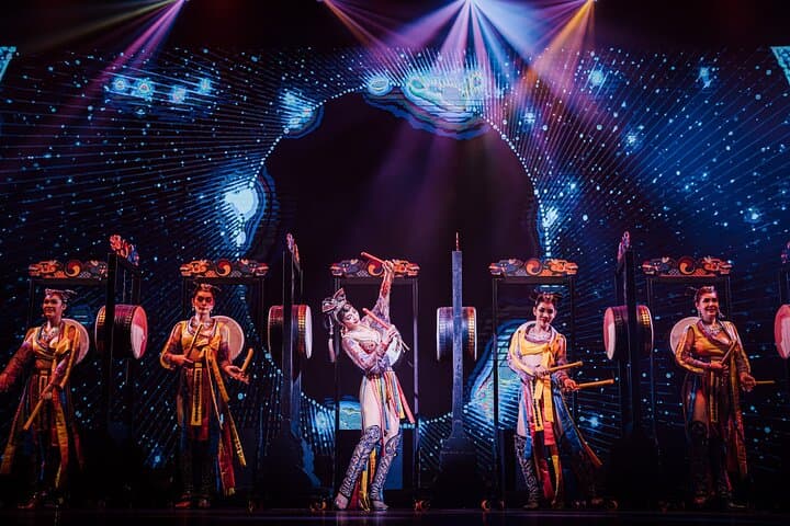 Simon Cabaret Phuket: Iconic Ladyboy Cabaret Show Tickets & Visitor Guide photo 5