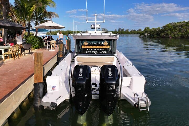 Half-Day Luxury Boat Tour from Bradenton: Snorkel Johns Pass, Shell Key & Beer Can Island photo 5