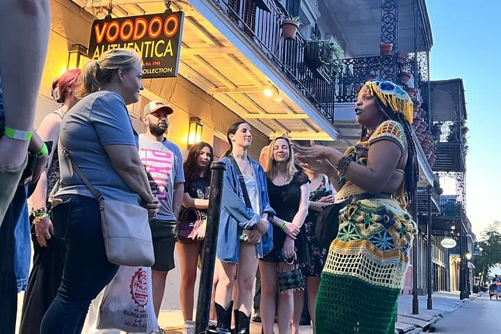 Haunted French Quarter: Adults-Only Ghost, Voodoo & Vampire Walking Tour in New Orleans photo 2
