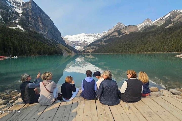 Private Banff & Yoho Day Tour: Lake Louise, Moraine Lake, Emerald Lake & Takakkaw Falls photo 2