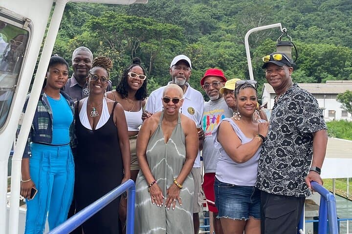 8-Day Christmas Adventure in Ghana — Accra, Volta & Cape Coast photo 3