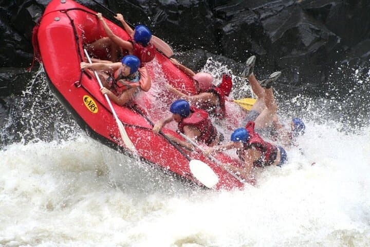 Zambezi White Water Rafting: Conquer Batoka Gorge’s Extreme Rapids photo 6