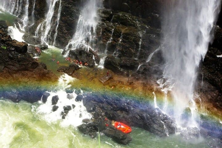 Zambezi White Water Rafting: Conquer Batoka Gorge’s Extreme Rapids photo 2