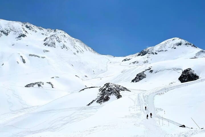 Spring Snow Walls of Tateyama-Kurobe: 1-Day Alpine Route from Nagano photo 2