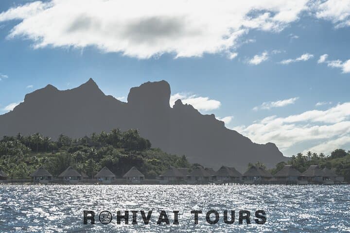 Bora Bora Full-Day Lagoon Safari: Snorkel with Rays, Sharks & Motu Picnic photo 2