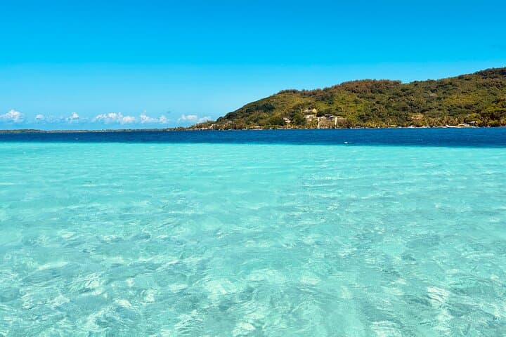 Private Full-Day Lagoon Safari and Motu Lunch in Bora Bora