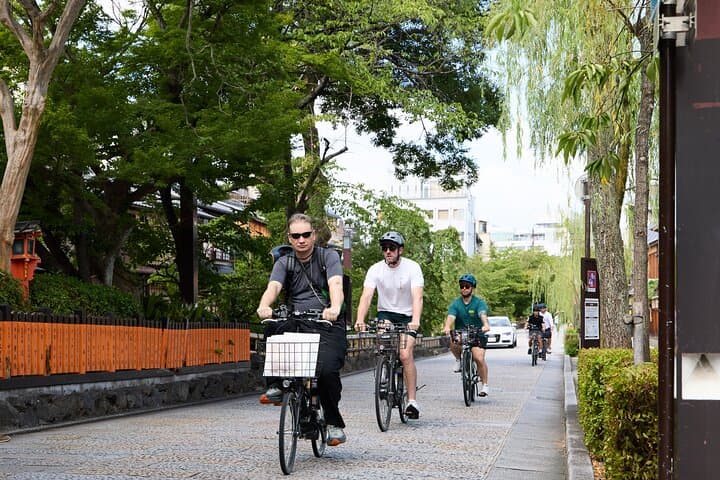 Kyoto E-Bike Tour: Hidden Gems, Backstreets & Temples photo 2