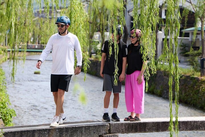 Kyoto E-Bike Tour: Hidden Gems, Backstreets & Temples photo 5