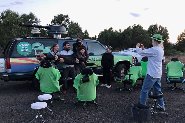 Sedona Night‑Vision UFO & Stargazing Tour: Sunset Q&A Near Coffee Pot Road photo 2
