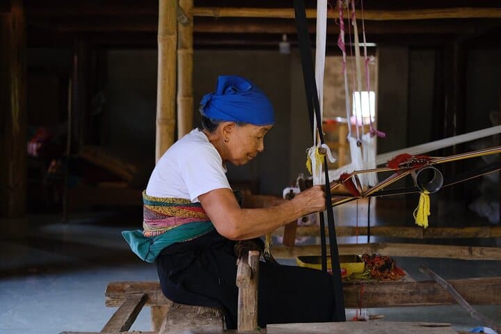 Pu Luong Afternoon Stroll: Rice Fields, Weaving and Local Life Half-Day Tour