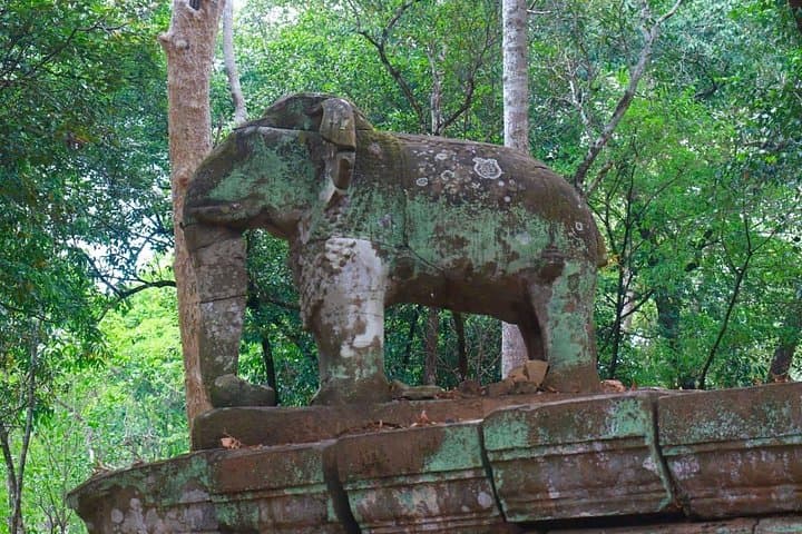 Beng Melea and Koh Ker: Full-Day Jungle Temple Tour from Siem Reap photo 1