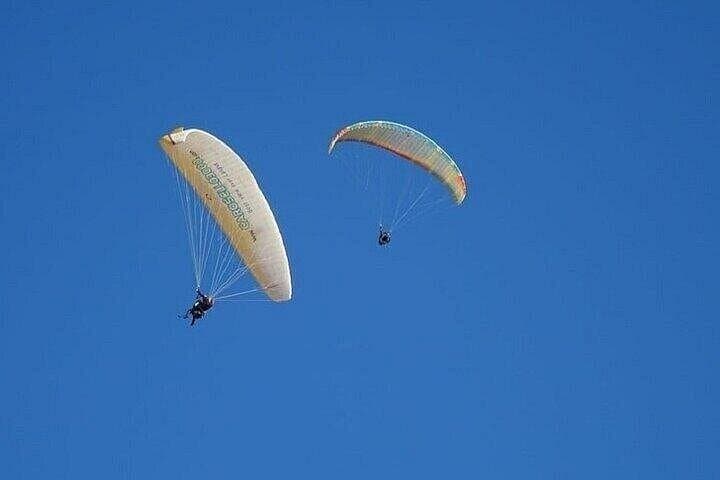 Paragliding Over Agafay: Fly from Marrakech to Atlas & Lalla Takerkoust photo 2