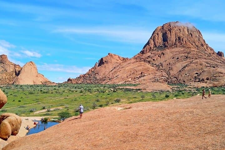 Spitzkoppe Desert Day Trip — Moon Landscape, Bushman Art & Sunset Views photo 4